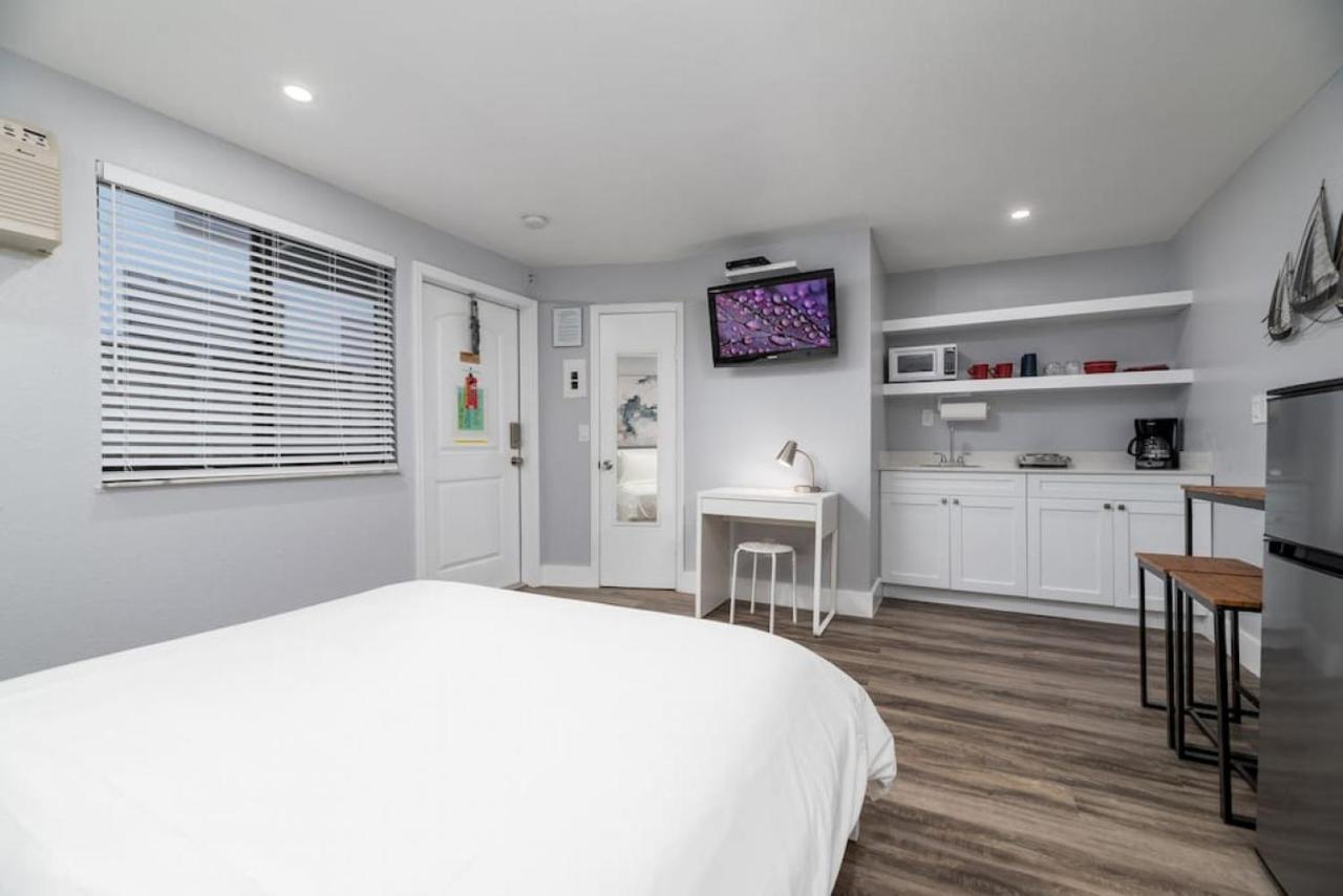 Apartamento Shell On The 104 - Renovated *