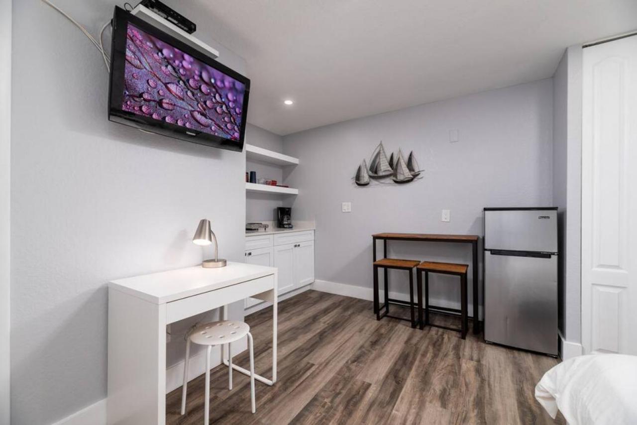 Apartamento Shell On The 104 - Renovated *